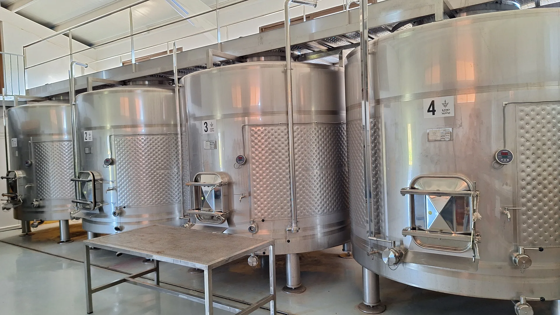 Depósitos de fermentación con temperatura controlada