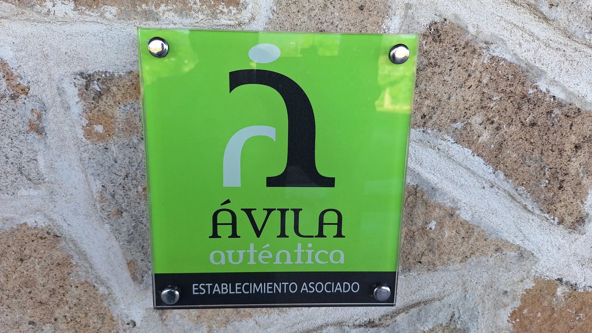 Placa Ávila Auténtica — Establecimiento Asociado